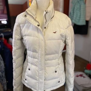 Hollister Puffer Jacket- Size Large